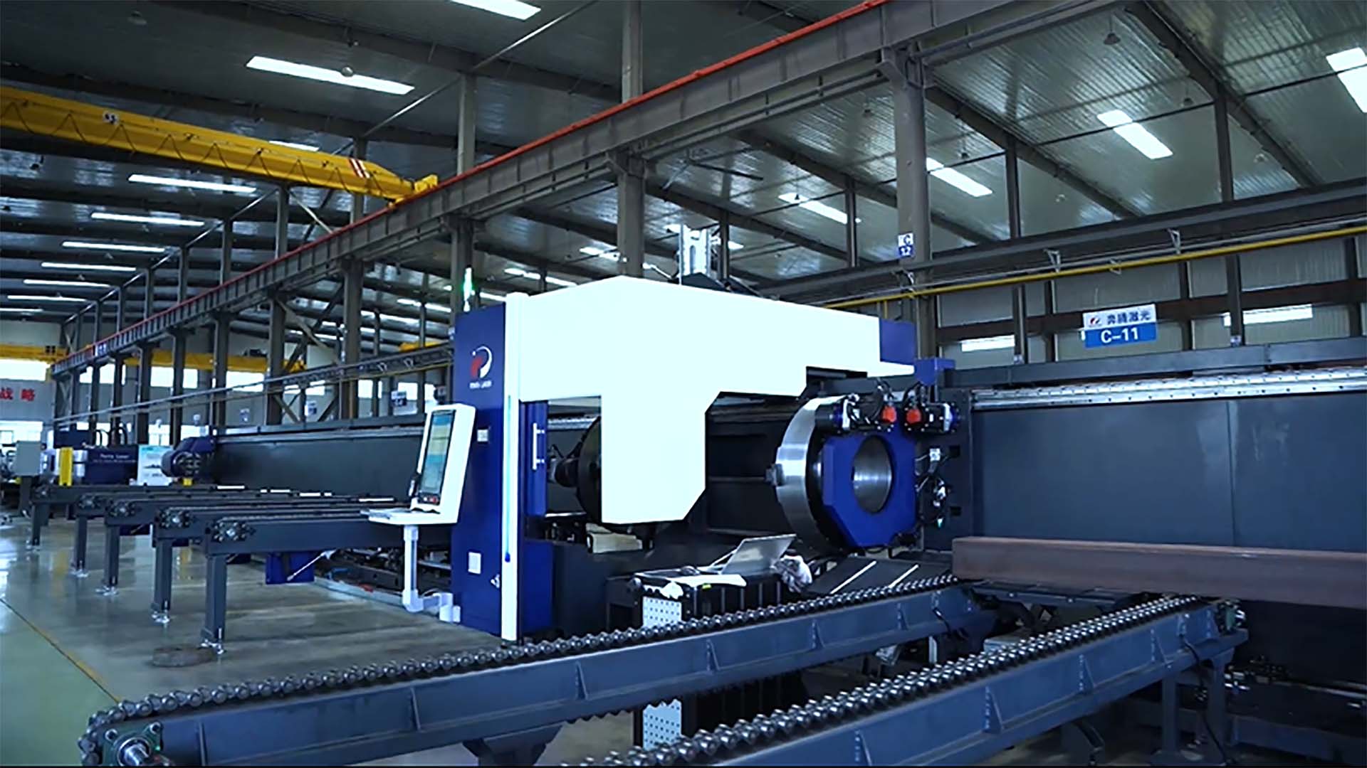 Penta Laser Whirl Series WPC12050 12kW Laser Tube Cutting Machine: Perfect Combination of Efficiency and Precision